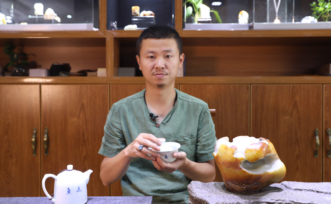 譚小龍