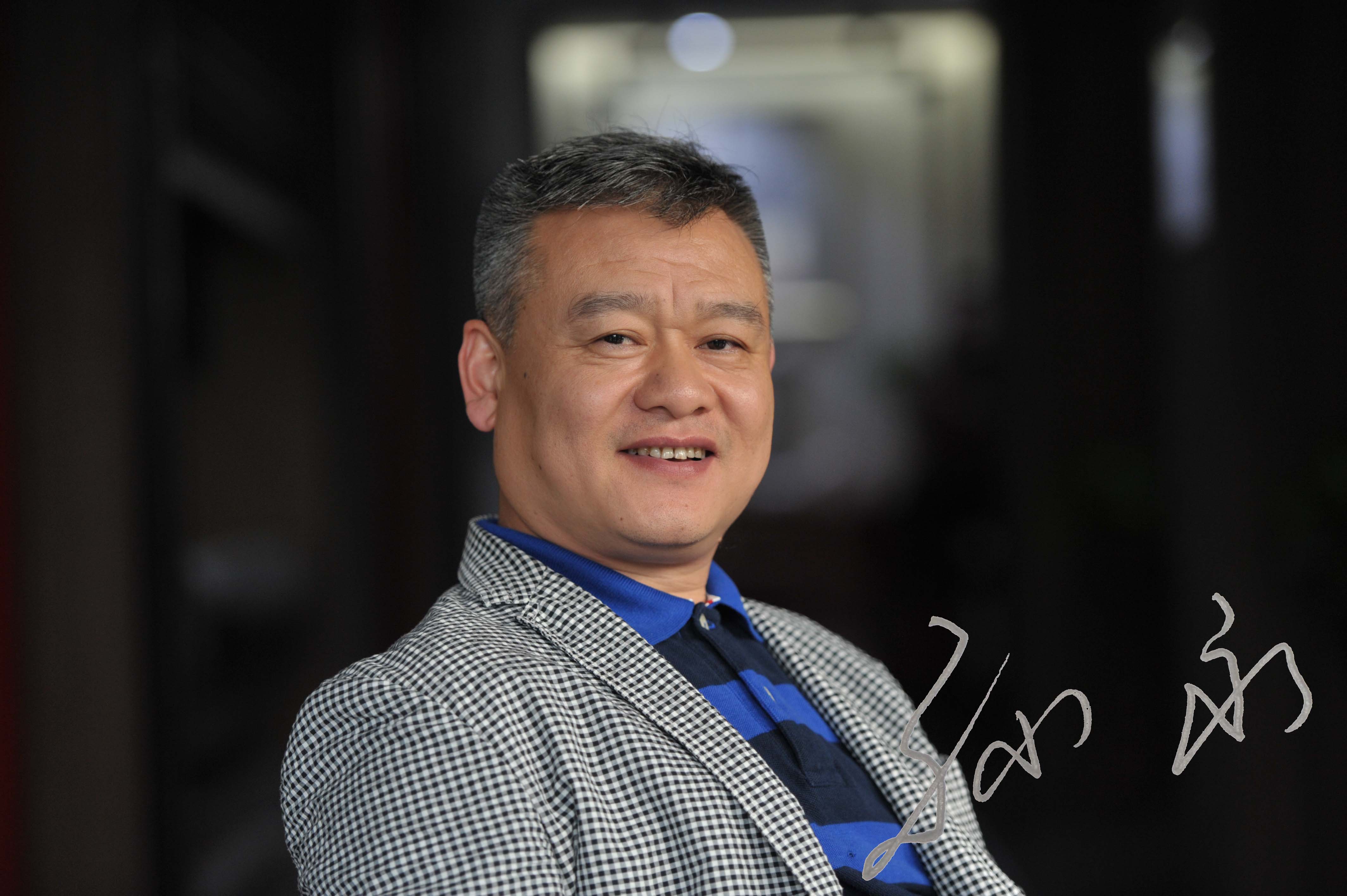 譚小龍