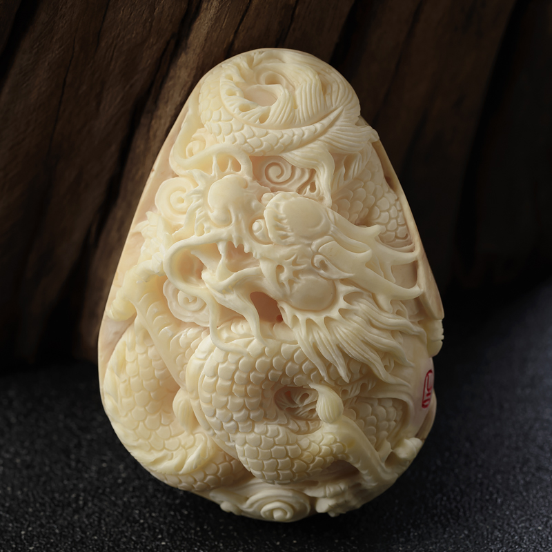 龍行天下