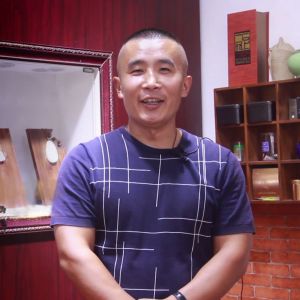 崔雷
