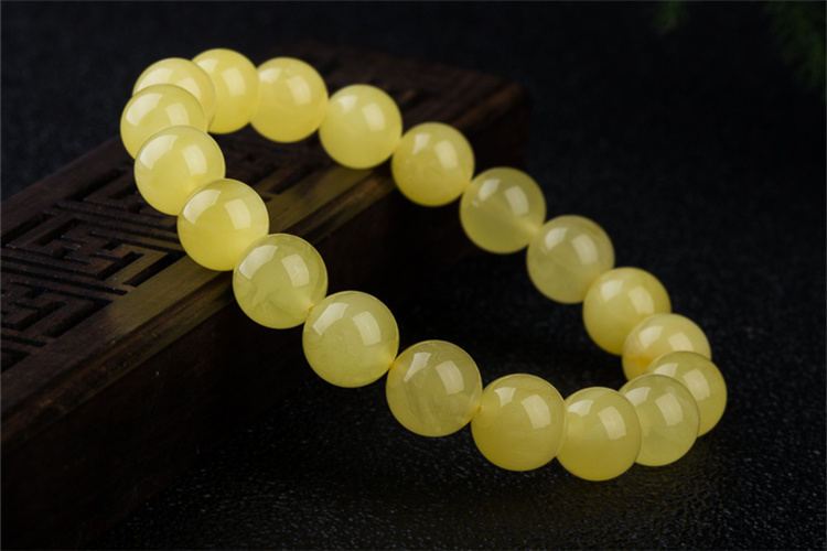 蜜蠟手串價(jià)格及圖片，一串蜜蠟手串多少錢？（9）