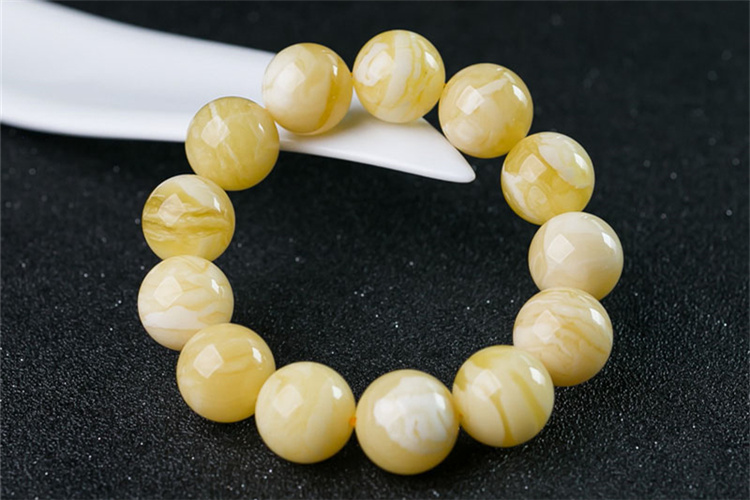 蜜蠟手串價(jià)格及圖片，一串蜜蠟手串多少錢？（6）