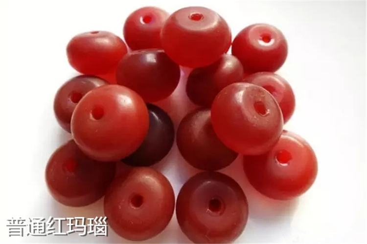 瑪瑙和南紅的區(qū)別，南紅和瑪瑙的區(qū)別圖片（1）