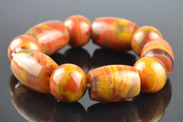 戰(zhàn)國紅瑪瑙多少錢一克？現(xiàn)在瑪瑙多少錢？