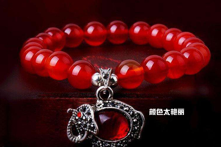真假紅瑪瑙的鑒別方法有哪些？該如何正確區(qū)分紅瑪瑙真假？（3）