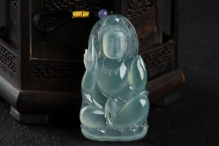 玉觀音吊墜圖片，玉觀音吊墜精品賞析（2）