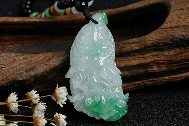 翡翠大白菜價格貴不貴？什么樣的翡翠白菜好？（3）