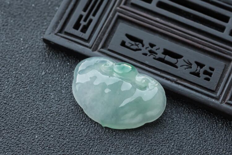 翡翠如意的寓意有哪些？翡翠如意圖片欣賞（9）