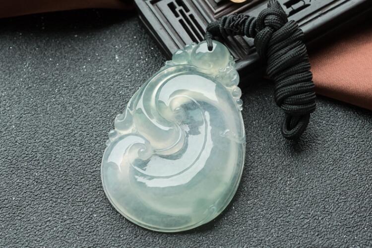翡翠如意的寓意有哪些？翡翠如意圖片欣賞（8）