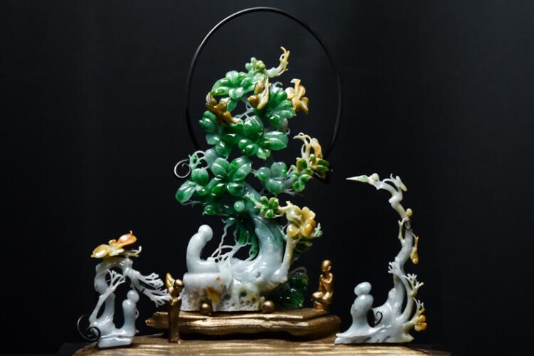 翡翠擺件精品欣賞，翡翠精品大擺件圖冊（3）