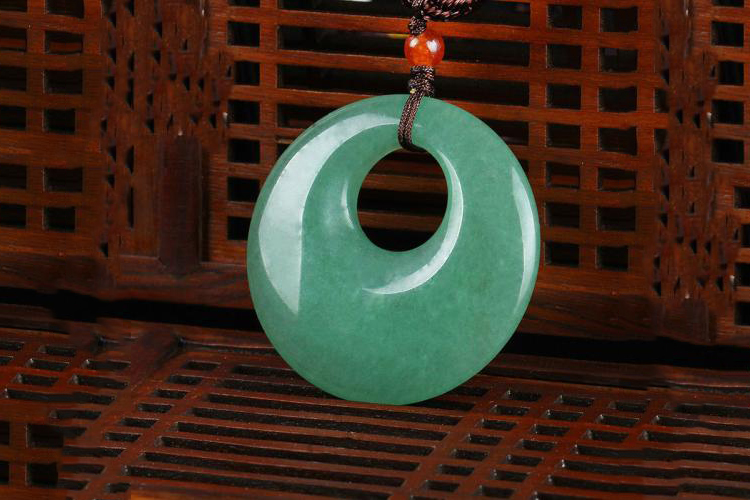 東陵玉價(jià)格多少錢？東陵玉價(jià)格貴不貴？（5）