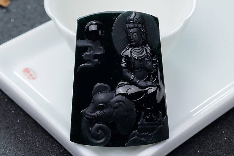 普賢菩薩吊墜介紹，普賢菩薩玉吊墜的特征（1）