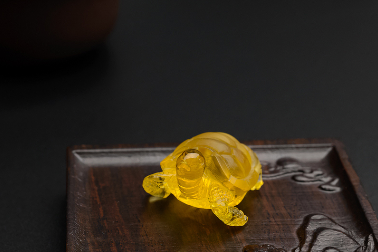 什么是琥珀蜜蠟？琥珀蜜蠟的區(qū)別有哪些？（4）