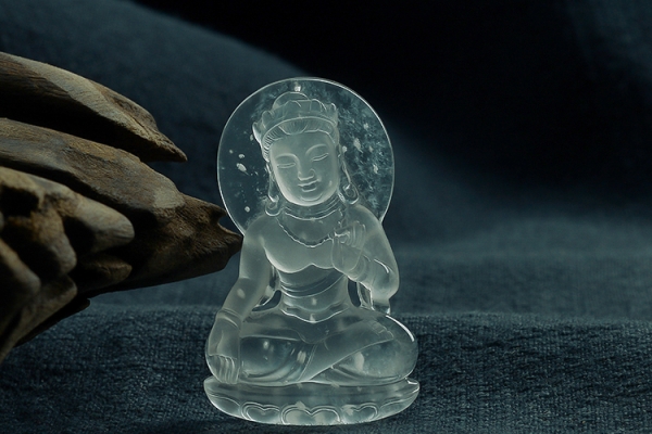 高冰翡翠如何定義，原來這才是高冰種翡翠