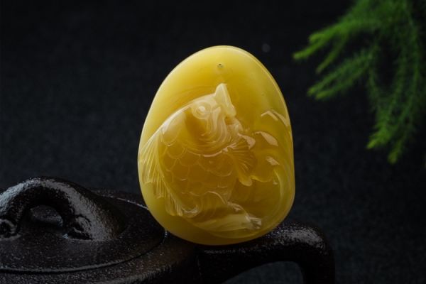 蜜蠟的功效與作用有哪些？蜜蠟的功效與作用盤(pán)點(diǎn)
