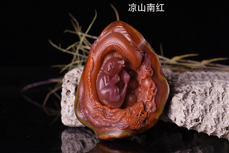 保山南紅和涼山南紅的價(jià)值區(qū)別有什么？都是南紅為何二者價(jià)格相差那么多？（6）