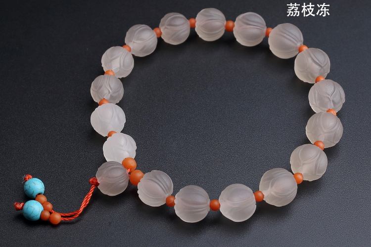 南紅瑪瑙荔枝凍和冰飄料的區(qū)別是什么？二者誰的價格更高一些？（8）