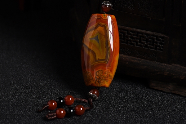 戰(zhàn)國紅瑪瑙價(jià)格多少一克？戰(zhàn)國紅瑪瑙價(jià)格貴不貴？