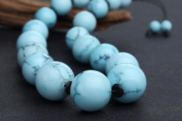 綠松石產(chǎn)地哪的最好？好的綠松石都有什么特質(zhì)？
