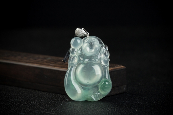 翡翠知識講解，買翡翠前一定要知道的知識