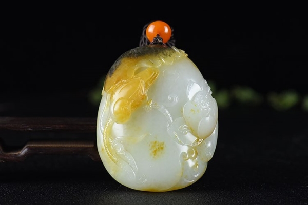 和田籽料怎么盤出油潤(rùn)？和田籽玉正確的盤玩方法
