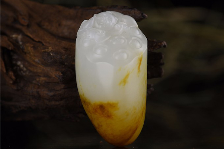 買玉器去哪個網(wǎng)站？靠譜的玉石交易網(wǎng)站介紹（1）
