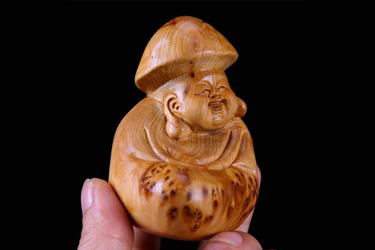 崖柏圖片賞析，真正的優(yōu)質(zhì)崖柏什么樣？（8）
