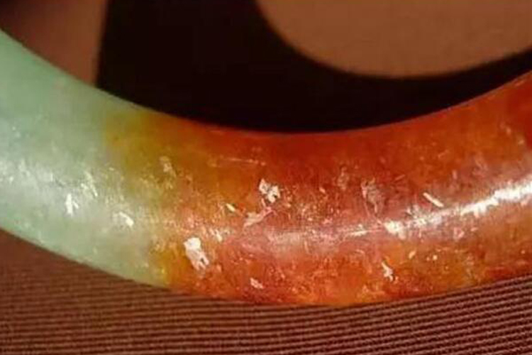 蒼蠅翅真的可以鑒別翡翠真假嗎？蒼蠅翅明顯的翡翠是不是不好？（5）