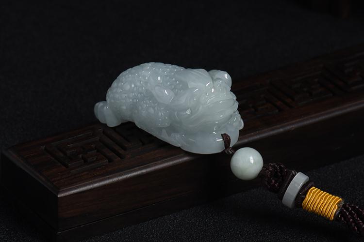 金蟾蜍的寓意就只有招財(cái)嗎？招財(cái)金蟾原來還有大作用?。?）