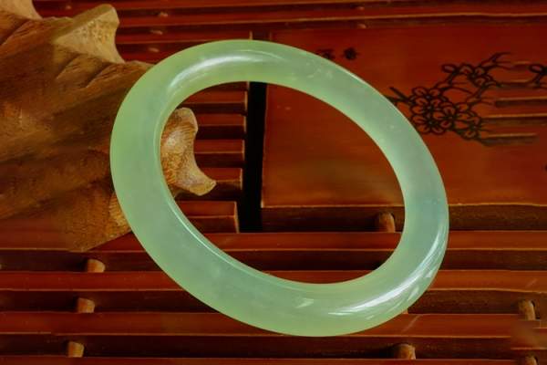 藍(lán)田玉價(jià)格是多少？藍(lán)田玉價(jià)格講解