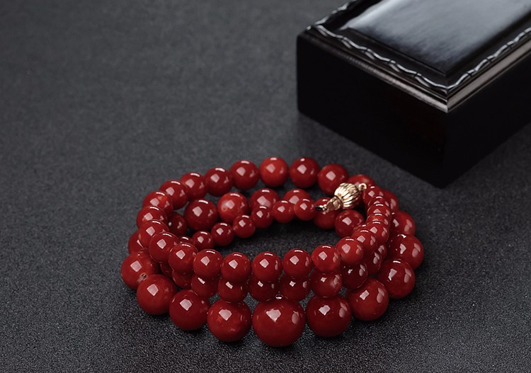 紅珊瑚飾品-玉雕名家
