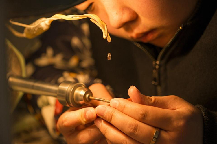  玉雕名家丁醒-玉雕名家