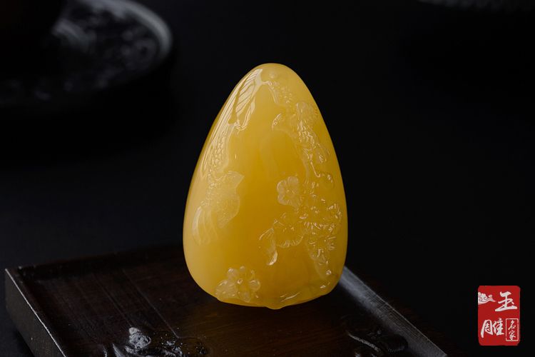 什么是蜜蠟-玉雕名家