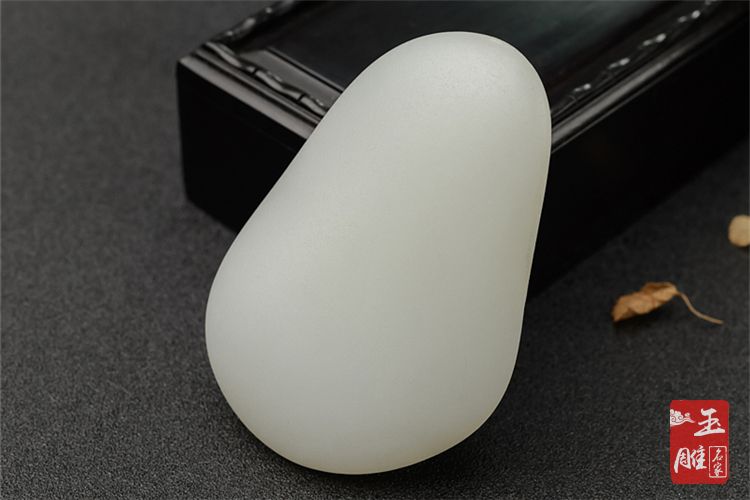 和田玉現(xiàn)在的價(jià)格-玉雕名家
