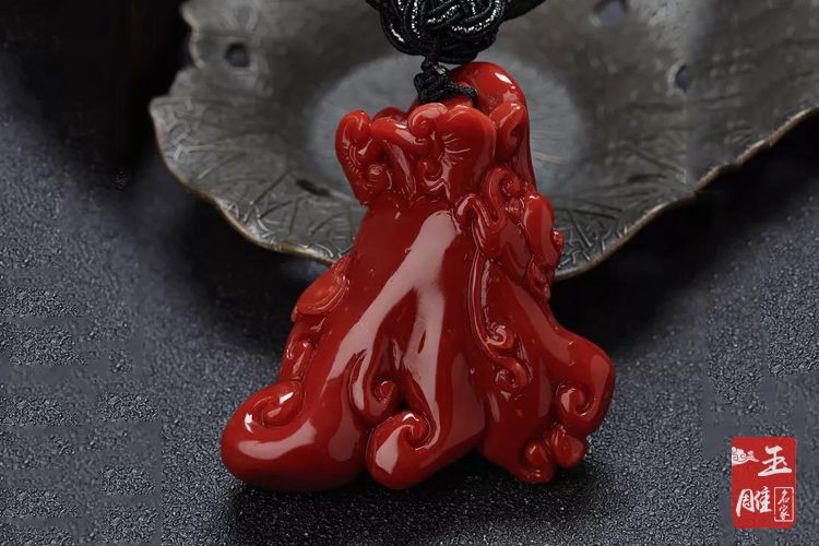 男士紅珊瑚吊墜-玉雕名家