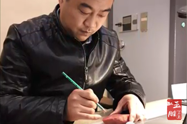 非物質(zhì)文化遺產(chǎn)傳承人黃文中-玉雕名家
