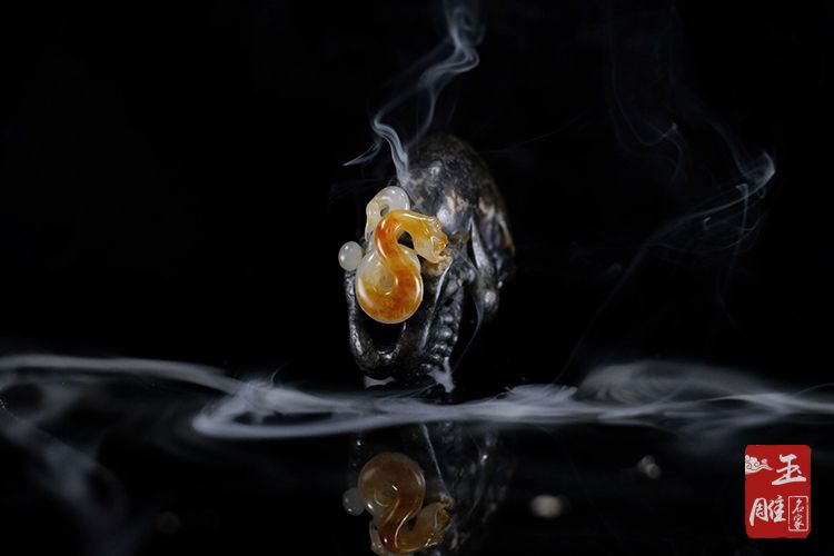 趣味的骷髏玉雕-玉雕名家