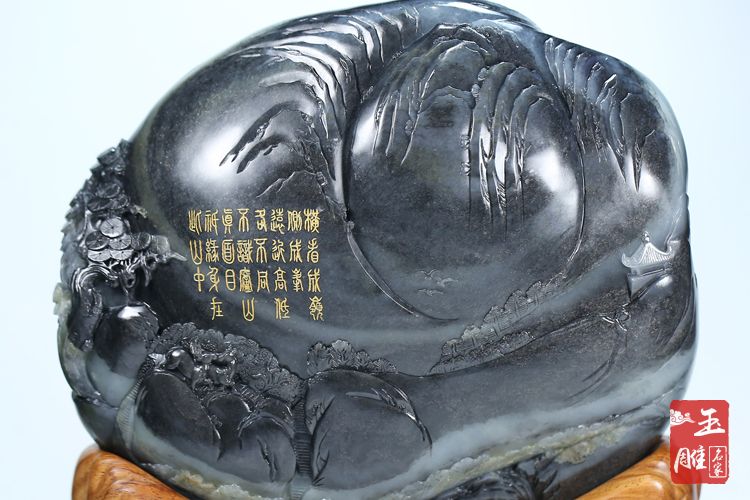 以玉石刻畫廬山美景-玉雕名家