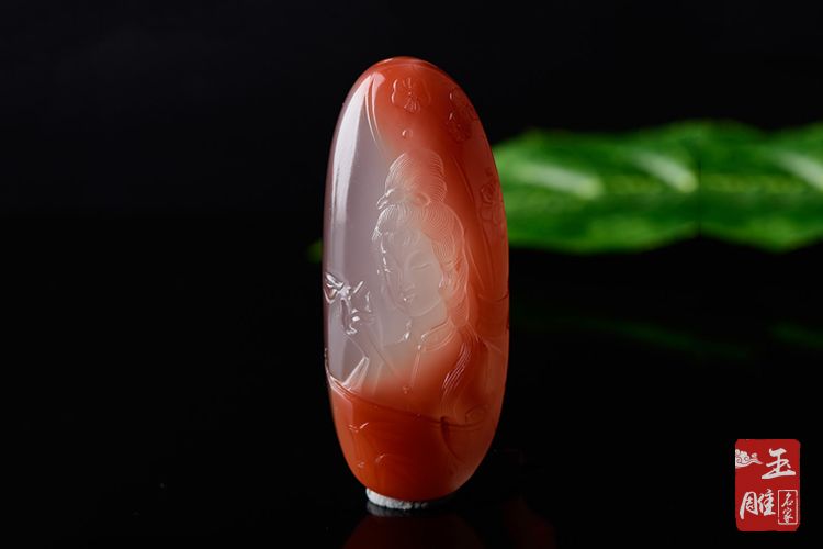 當紅樓夢玉上南紅冰飄-玉雕名家