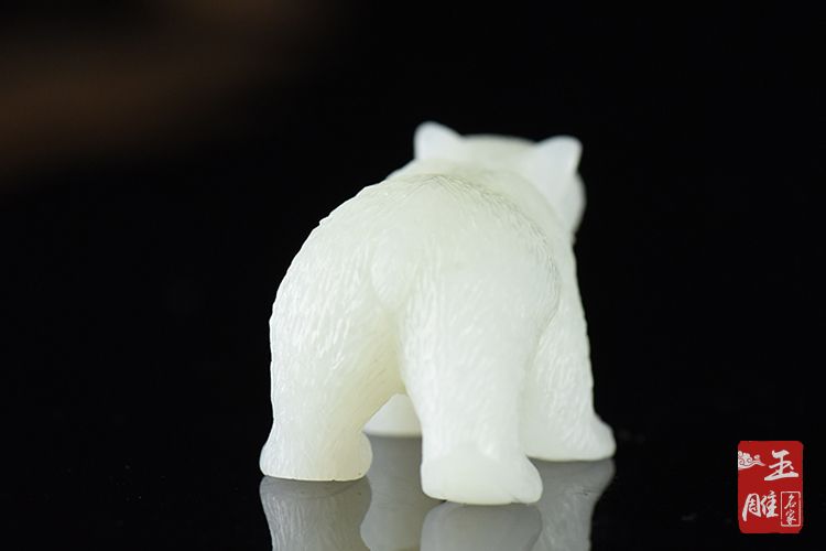 玉雕師宋偉濤用作品寫就環(huán)保情懷-玉雕名家